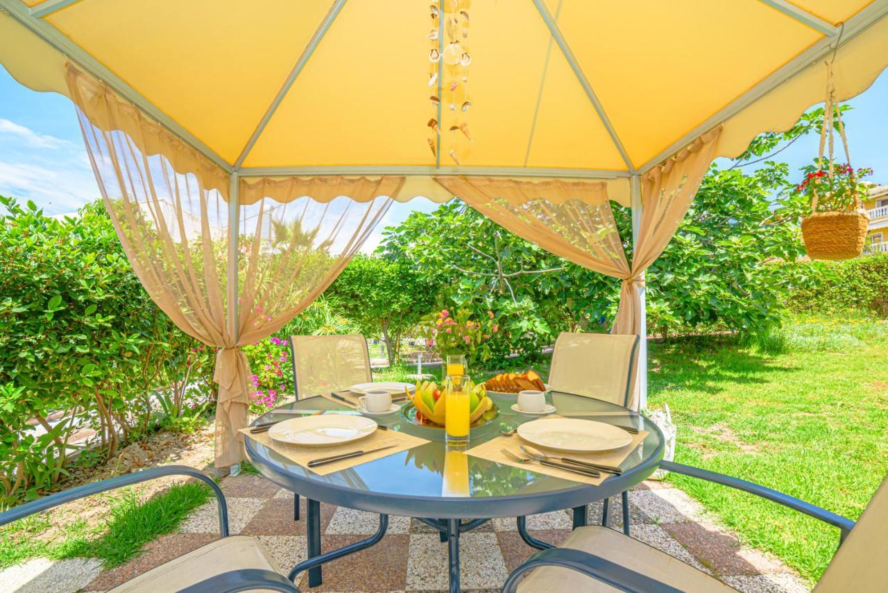 Elena'S Seaside Apartments & Studios Агиос Гордиос Екстериор снимка