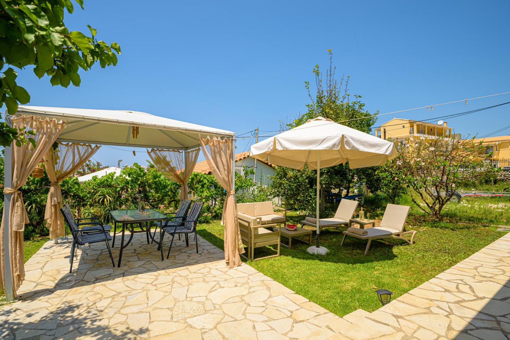 Elena'S Seaside Apartments & Studios Агиос Гордиос Екстериор снимка