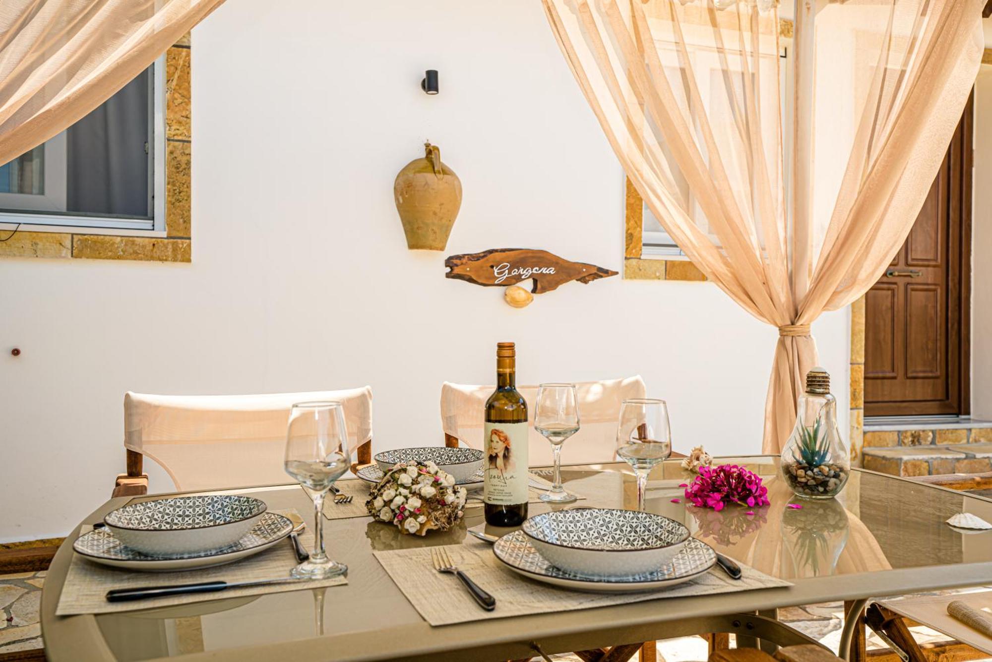 Elena'S Seaside Apartments & Studios Агиос Гордиос Екстериор снимка