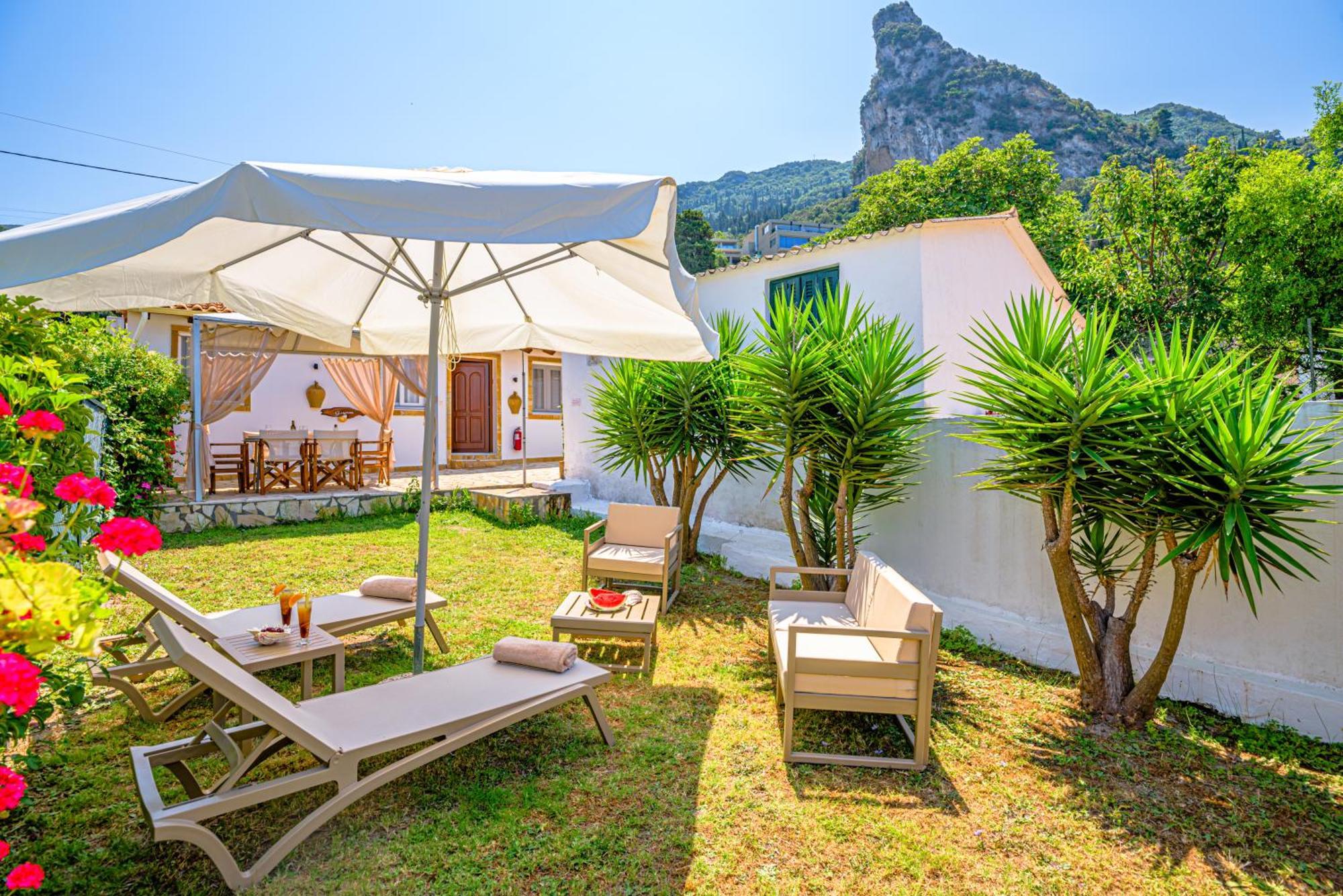 Elena'S Seaside Apartments & Studios Агиос Гордиос Екстериор снимка