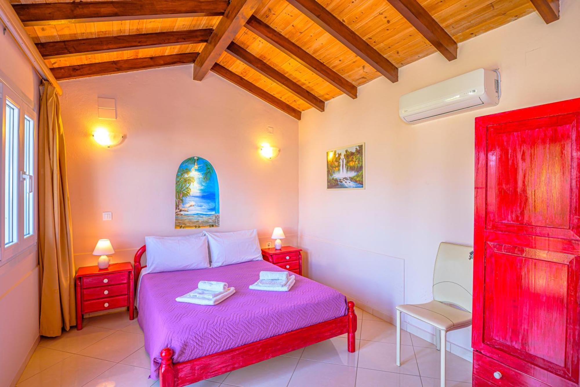 Elena'S Seaside Apartments & Studios Агиос Гордиос Екстериор снимка