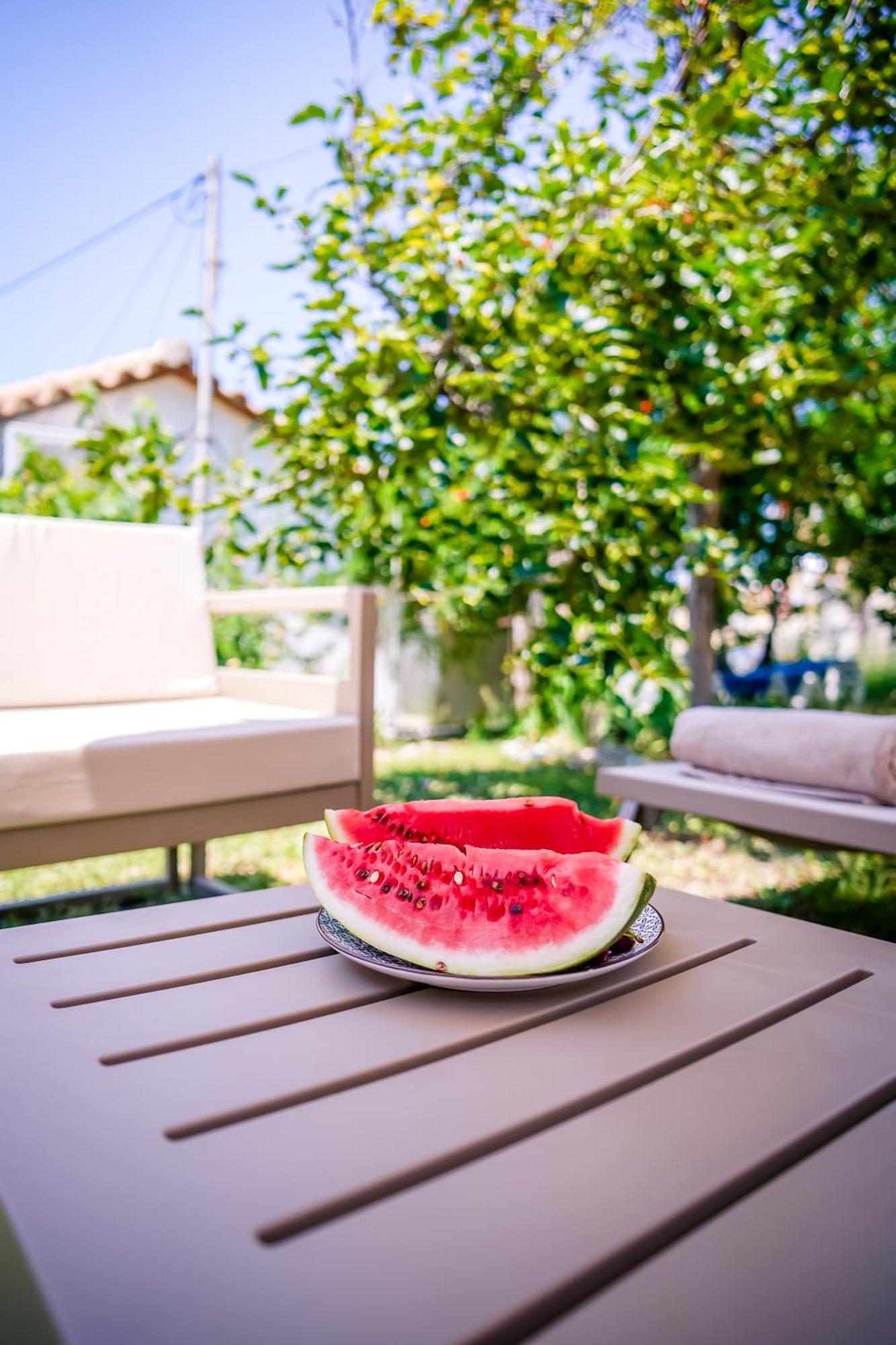 Elena'S Seaside Apartments & Studios Агиос Гордиос Екстериор снимка