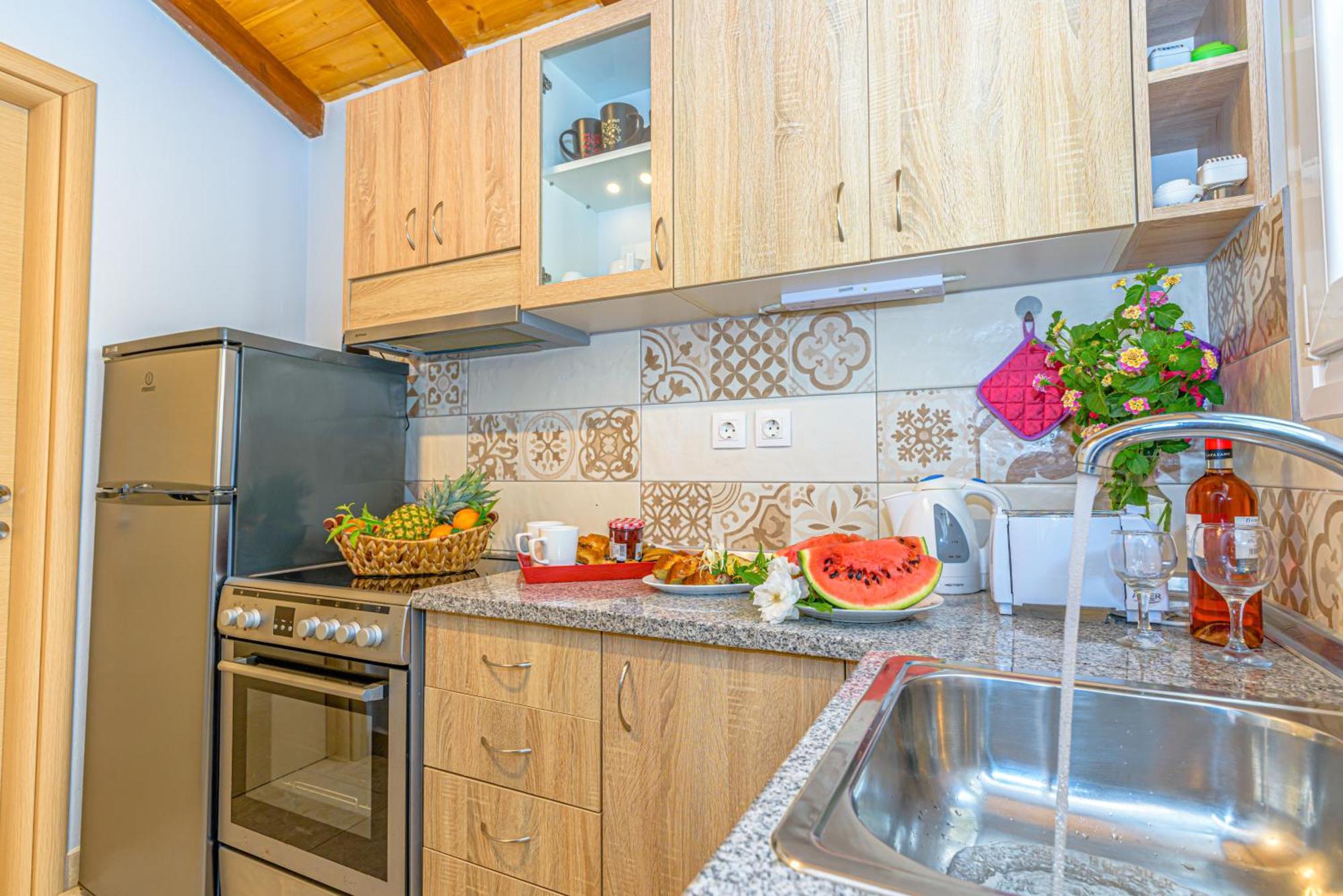 Elena'S Seaside Apartments & Studios Агиос Гордиос Екстериор снимка